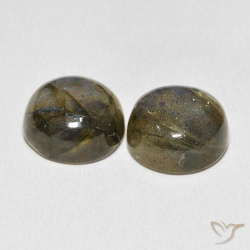 Shop natural 15.42ct マルチカラー ラブラドライト gems, ラウンド, from マダガスカル at GemSelect. In stock, global shipping!
