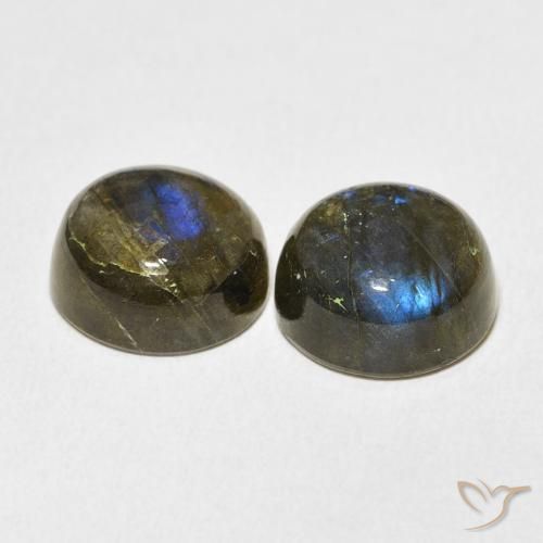 Shop natural 15.47ct マルチカラー ラブラドライト gems, ラウンド, from マダガスカル at GemSelect. In stock, global shipping!