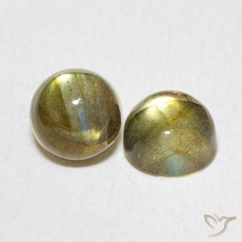 Shop natural 2.31ct マルチカラー ラブラドライト gems, ラウンド, from マダガスカル at GemSelect. In stock, global shipping!