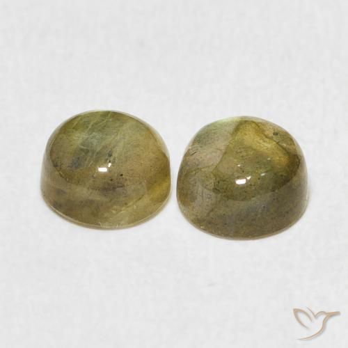Shop natural 2.50ct マルチカラー ラブラドライト gems, ラウンド, from マダガスカル at GemSelect. In stock, global shipping!
