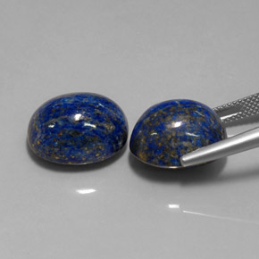 カラットの天然ロイヤルブルーラピスラズリ（15×11.8 mm・オーバルカット）