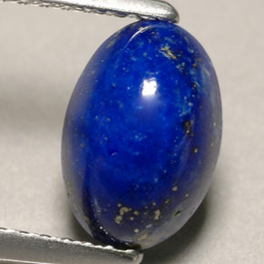 1.58カラットの天然ロイヤルブルーラピスラズリ（9.1×6.2 mm・オーバルカット）