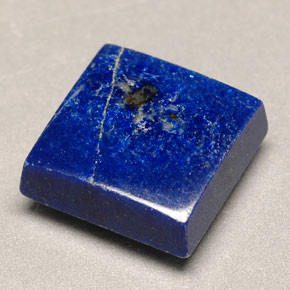 4.52カラットの天然ロイヤルブルーラピスラズリ（10.2×9.9 mm・四角）