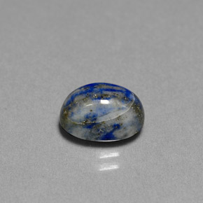 2.55カラットの天然ロイヤルブルーラピスラズリ（9.2×6.8 mm・オーバルカット）