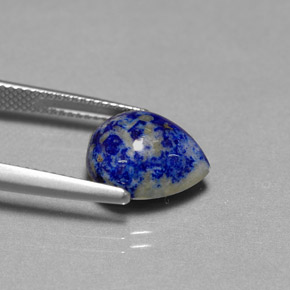 5.38カラットの天然ロイヤルブルーラピスラズリ（12.1×10 mm・洋梨の形）