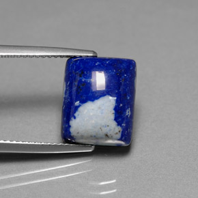 6.92カラットの天然ロイヤルブルーラピスラズリ（12.2×10.1 mm・バゲット）