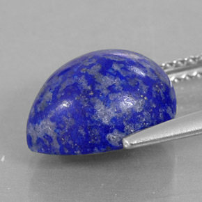 4.49カラットの天然ロイヤルブルーラピスラズリ（11.2×9.1 mm・洋梨の形）