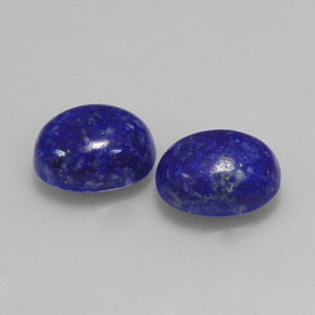 カラットの天然ロイヤルブルーラピスラズリ（8.1×6.3 mm・オーバルカット）
