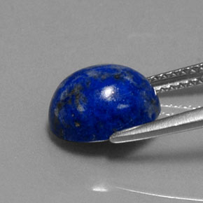 3.46カラットの天然ロイヤルブルーラピスラズリ（10×8.1 mm・オーバルカット）