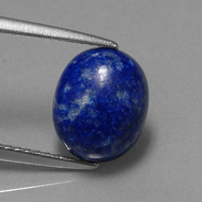 3.23カラットの天然ロイヤルブルーラピスラズリ（10.1×8.2 mm・オーバルカット）