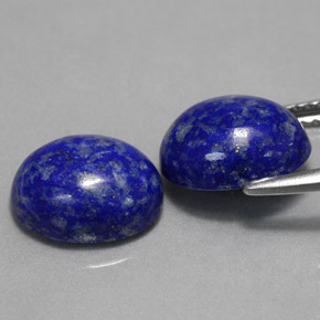 カラットの天然ロイヤルブルーラピスラズリ（10×8.1 mm・オーバルカット）