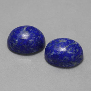 カラットの天然ロイヤルブルーラピスラズリ（8.9×7.1 mm・オーバルカット）