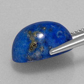 5.85カラットの天然ロイヤルブルーラピスラズリ（12.5×8.1 mm・オーバルカット）