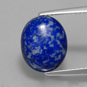 3.97カラットの天然ロイヤルブルーラピスラズリ（11.2×9.1 mm・オーバルカット）