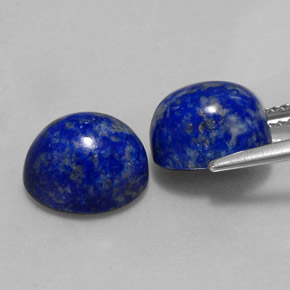 カラットの天然ロイヤルブルーラピスラズリ（9.9×8.2 mm・オーバルカット）