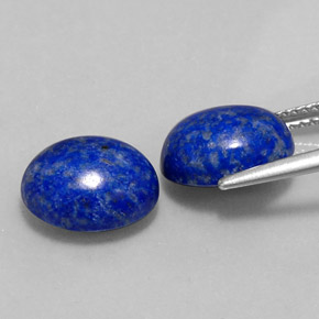 カラットの天然ロイヤルブルーラピスラズリ（11×8.8 mm・オーバルカット）