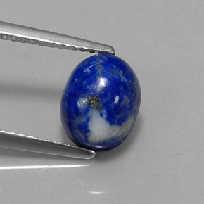 2.98カラットの天然ロイヤルブルーラピスラズリ（9.2×7.1 mm・オーバルカット）