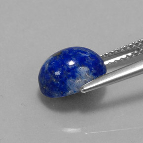 2.98カラットの天然ロイヤルブルーラピスラズリ（9.2×7.1 mm・オーバルカット）