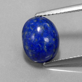 3.73カラットの天然ロイヤルブルーラピスラズリ（10×8 mm・オーバルカット）