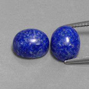 カラットの天然ロイヤルブルーラピスラズリ（10.2×8.2 mm・オーバルカット）