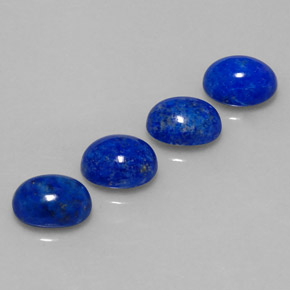 カラットの天然ロイヤルブルーラピスラズリ（9.1×7.3 mm・オーバルカット）