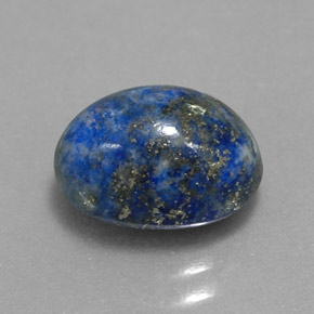 3.52カラットの天然ロイヤルブルーラピスラズリ（10.1×7 mm・オーバルカット）