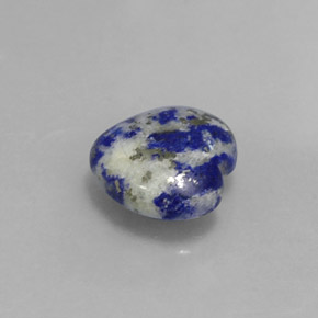 3.29カラットの天然ロイヤルブルーラピスラズリ（10.2×9.8 mm・ハート型）