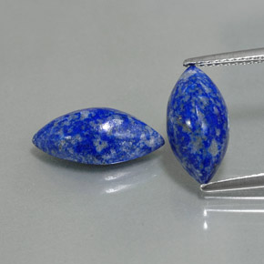 カラットの天然ロイヤルブルーラピスラズリ（15.1×7.6 mm・マーキス）