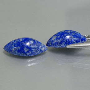 カラットの天然ロイヤルブルーラピスラズリ（15.1×7.6 mm・マーキス）