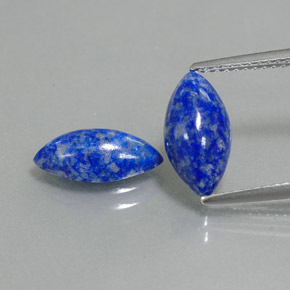 カラットの天然ロイヤルブルーラピスラズリ（11.9×6 mm・マーキス）