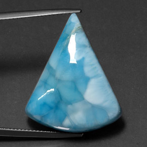 31.71カラットの天然グリーンブルーラリマー（27.1×22 mm・ファンシーシェイプ）