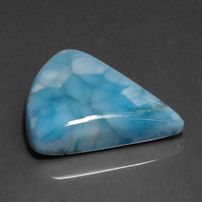 31.71カラットの天然グリーンブルーラリマー（27.1×22 mm・ファンシーシェイプ）