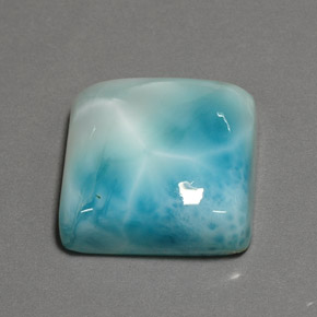 25.97カラットの天然グリーンブルーラリマー（17.1×17.1 mm・クッションカット）