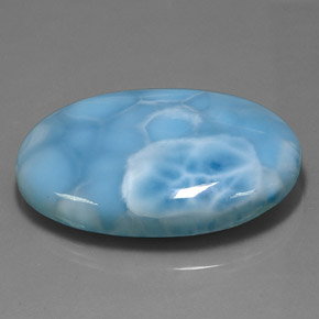 149.60カラットの天然ブルーラリマー（50×34.1 mm・オーバルカット）