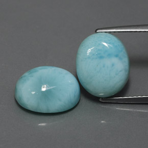 カラットの天然ブルーラリマー（12.2×10.1 mm・オーバルカット）