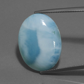 15.89カラットの天然ブルーラリマー（22×16.4 mm・オーバルカット）