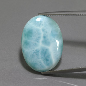 15.50カラットの天然ブルーラリマー（22×16.3 mm・オーバルカット）