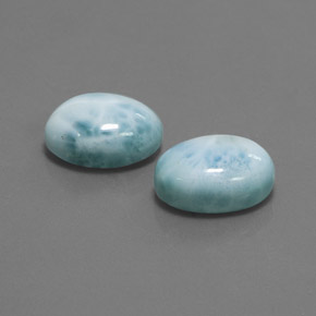 カラットの天然ブルーラリマー（14.2×10.2 mm・オーバルカット）