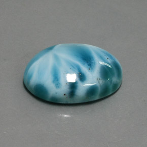 15.87カラットの天然ブルーラリマー（20.2×15.2 mm・オーバルカット）