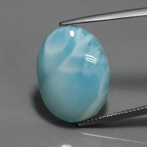 15.80カラットの天然ブルーラリマー（20.2×15.2 mm・オーバルカット）