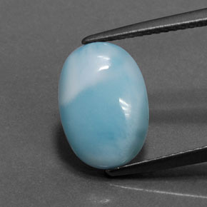 3.36カラットの天然ブルーラリマー（12.4×8.7 mm・オーバルカット）