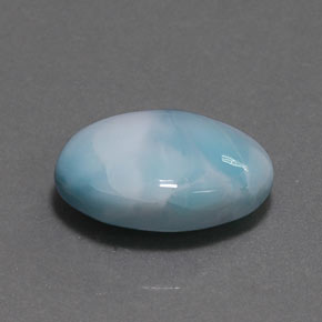 5.54カラットの天然ブルーラリマー（14.2×10.2 mm・オーバルカット）
