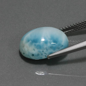 7.36カラットの天然ブルーラリマー（13.9×10 mm・オーバルカット）