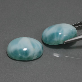 カラットの天然ブルーグリーンラリマー（14.2×10.2 mm・オーバルカット）