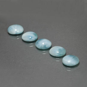 カラットの天然ブルーラリマー（9.1×7 mm・オーバルカット）