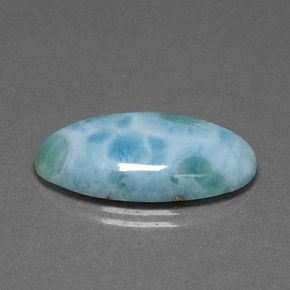 13.60カラットの天然グリーンブルーラリマー（25.5×14.3 mm・オーバルカット）