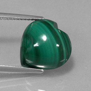10.71カラットの天然マルチカラーグリーンマラカイト（13×12.8 mm・ハート型）