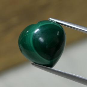 8.34カラットの天然Medium Green マラカイト（12.1×12.1 mm・ハート型）