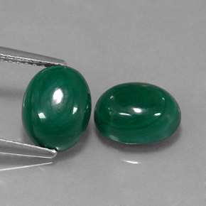 自然派の商品を探す ct マルチカラーグリーン マラカイト 宝石, オーバルカット, コンゴ からGemSelectで. 在庫あり、世界各国へ発送!