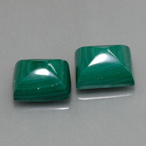 カラットの天然マルチカラーグリーンマラカイト（9.9×8.2 mm・バゲット）